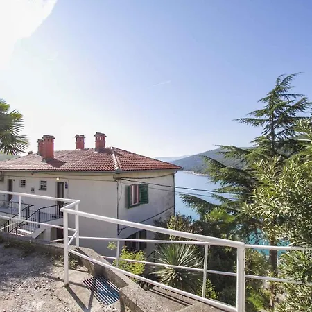 Apartment In Rabac 16925 Apartamento Rabac